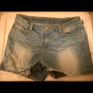 Vineyard Vines Jean Cutoff shorts